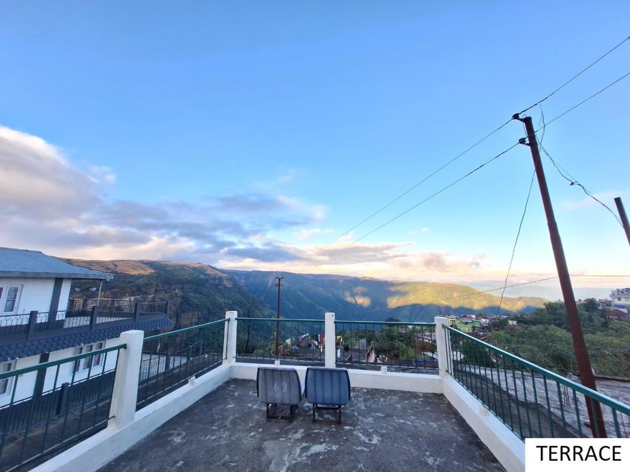 Odyssey'S Latara Homestay Cherrapunji Exterior photo